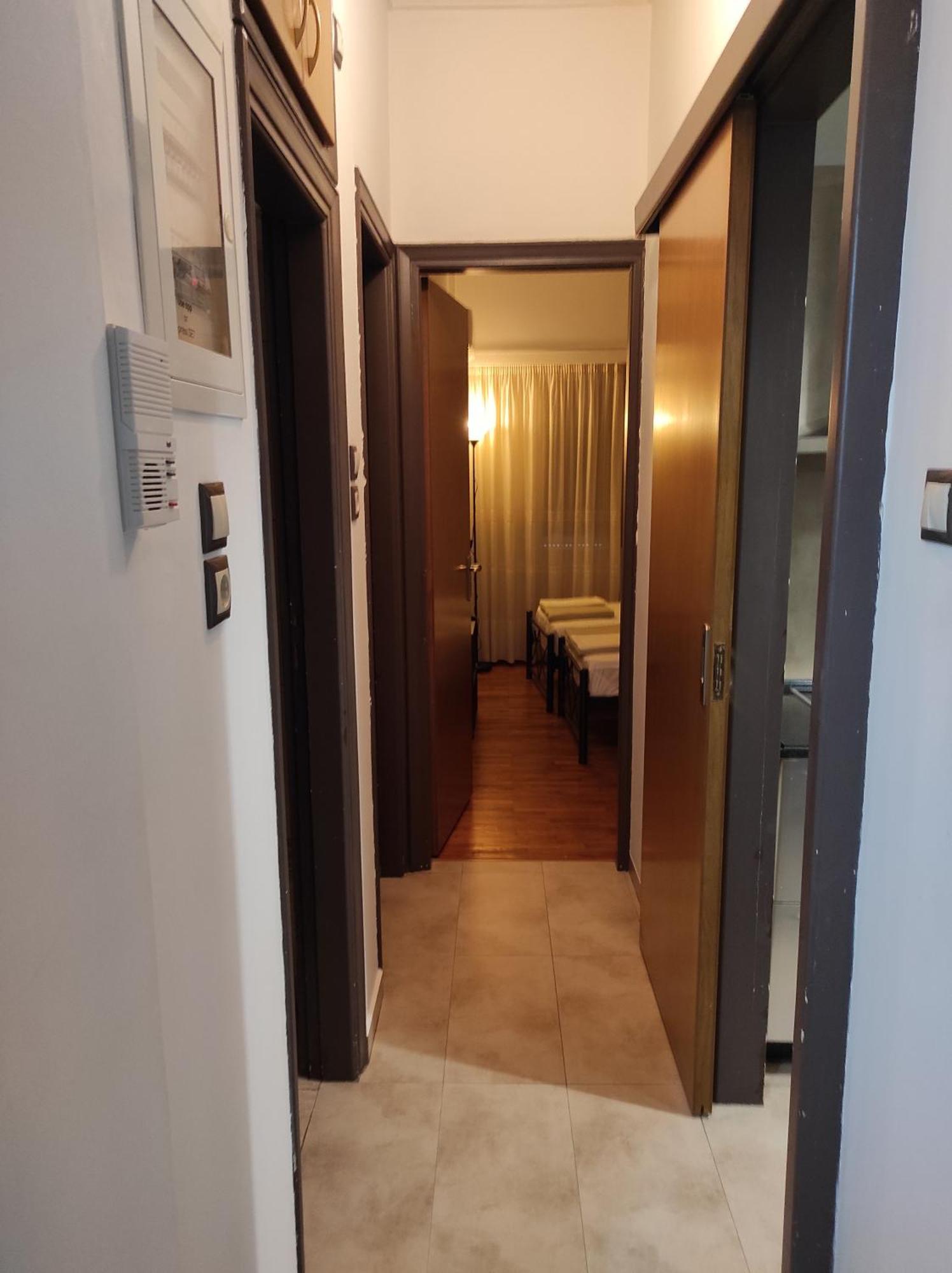 Cosy Apartment On Dragon Street Афины Экстерьер фото